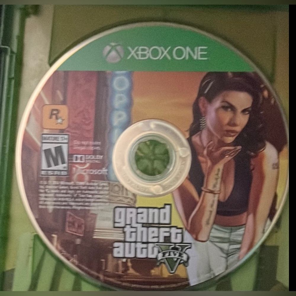 Preowned GTA 5 Xbox One With Manual Great Condition Play Through Out 17+ Only. - Picture 8 of 12